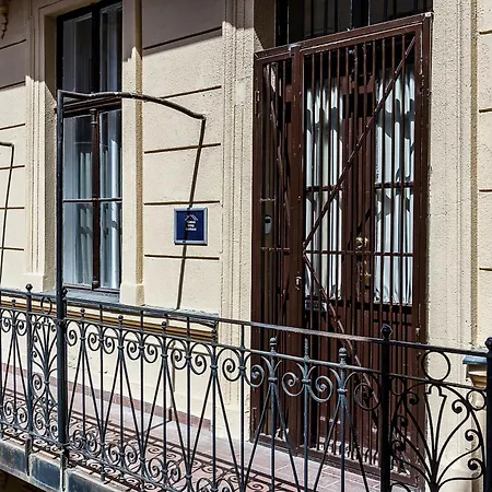 The Museum Living Appartement *